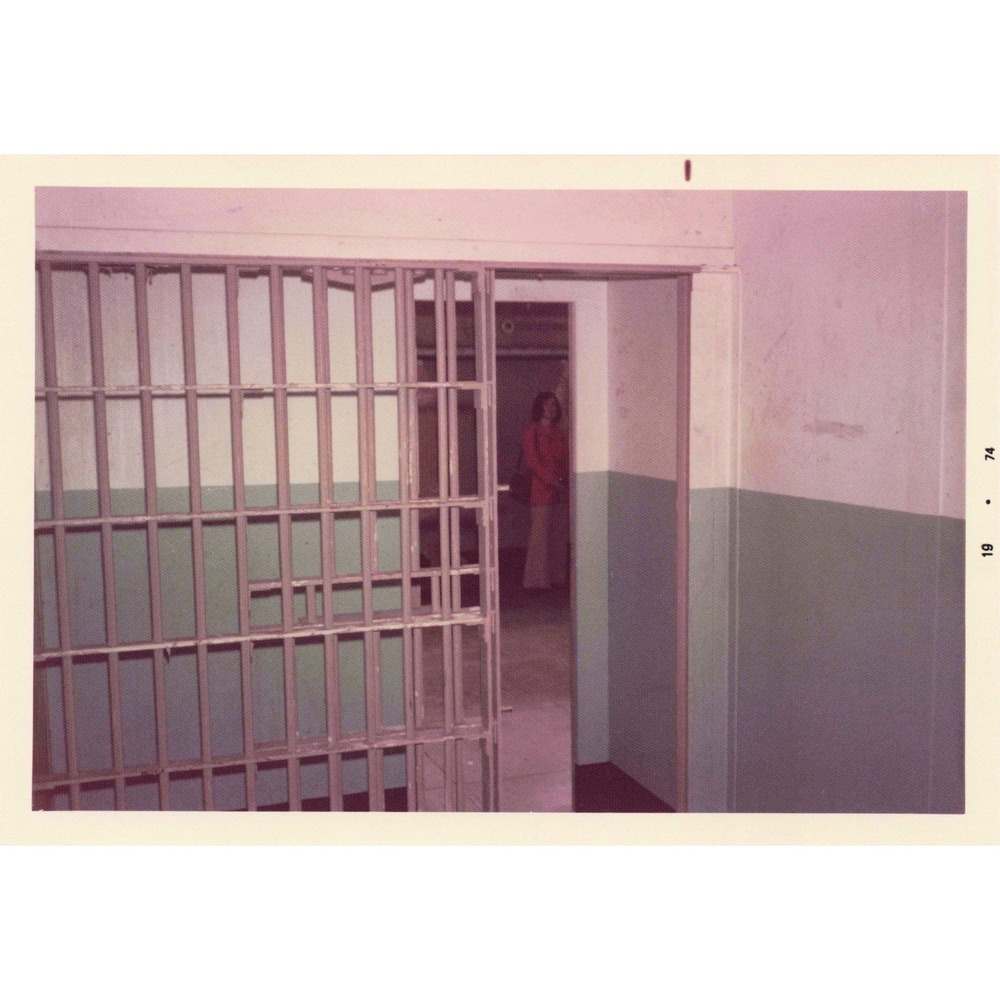 Vintage 1974 Alcatraz Island San Francisco Prison Cell Block Photo Lot of 13 - Picture 4 of 13
